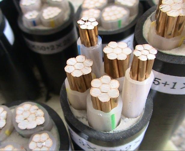 額定電壓3KV到30KV電力電纜